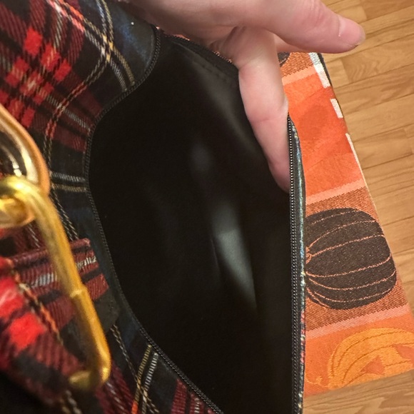 Plaid Travel Bag - Picture 15 of 16